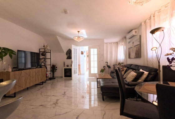 Resale - Townhouse - Torrevieja - Costa Blanca