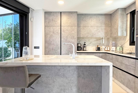 Resale - Villa - Orihuela Costa - Costa Blanca