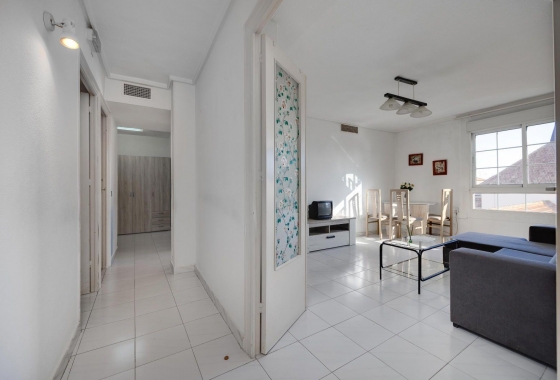 Resale - Apartment / flat - Torrevieja - Centro