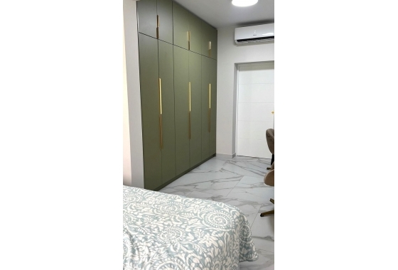 Resale - Townhouse - Orihuela Costa - Playa Flamenca