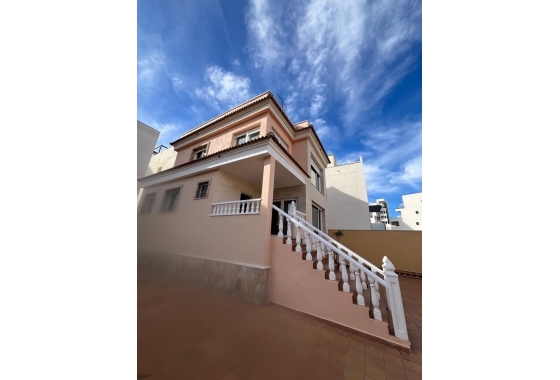 Reventa - Villa - Orihuela Costa - Villamartín-las Filipinas