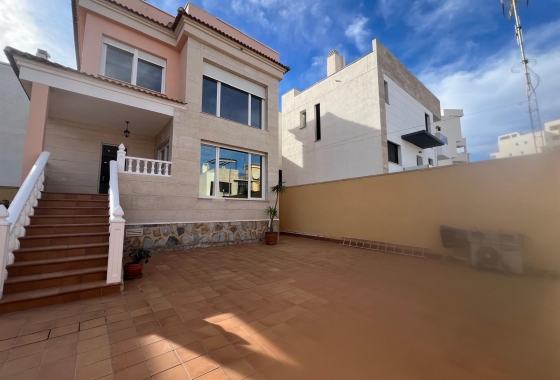 Reventa - Villa - Orihuela Costa - Villamartín-las Filipinas
