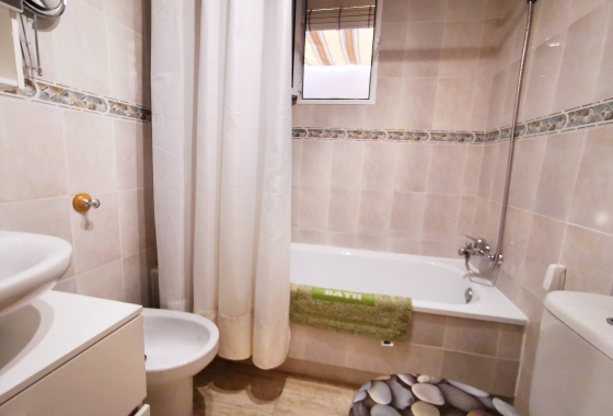 Resale - Apartment / flat - Guardamar del Segura