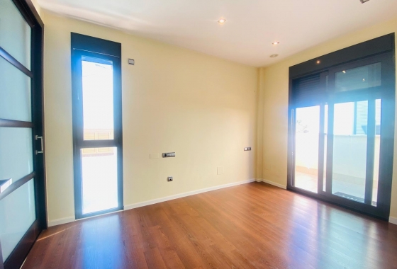 Resale - Villa - Santiago de la Ribera - San Blas