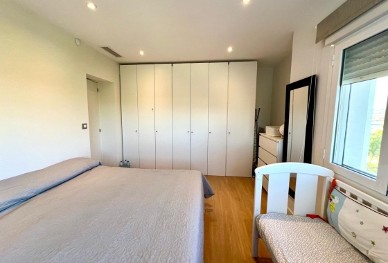 Resale - Villa - Elda - Inland