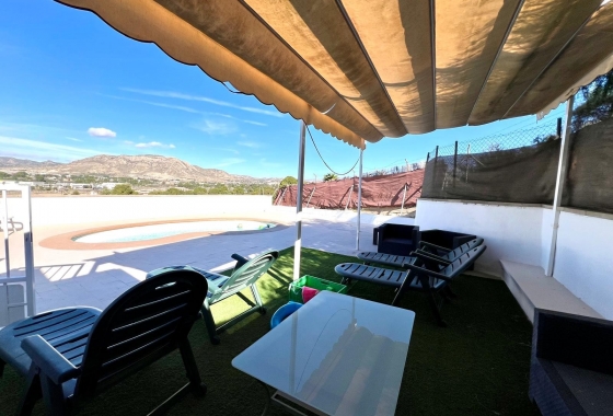 Resale - Villa - Elda - Inland