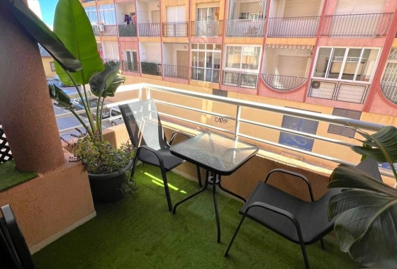 Resale - Apartment / flat - Torrevieja - Curva Del Palangre