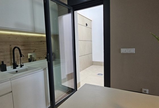 Resale - Villa - Dolores - Sector 4