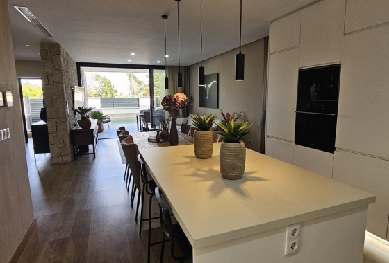 Resale - Villa - Dolores - Sector 4