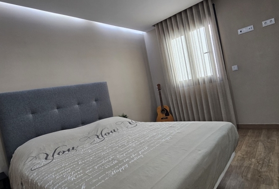 Resale - Villa - Dolores - Sector 4