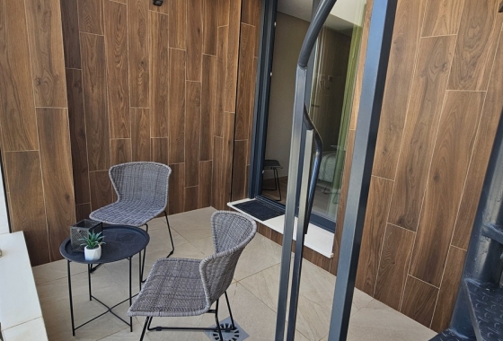 Resale - Villa - Dolores - Sector 4