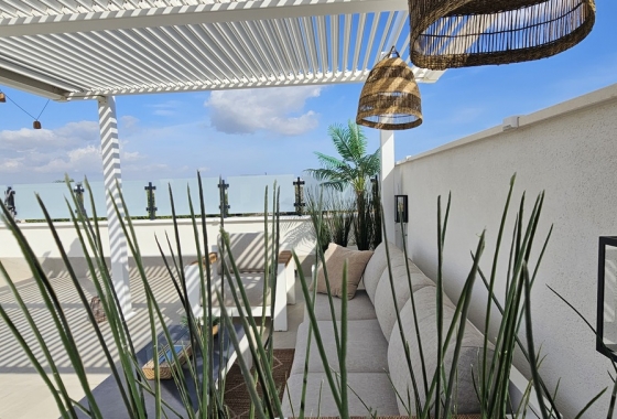 Resale - Villa - Dolores - Sector 4