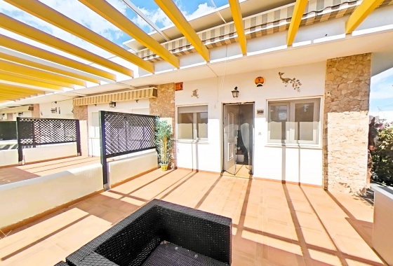 Resale - Townhouse - Pilar de la Horadada - Mil Palmeras