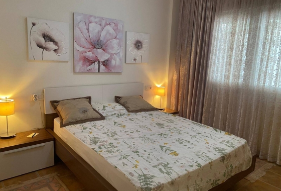 Resale - Townhouse - Pilar de la Horadada - Mil Palmeras