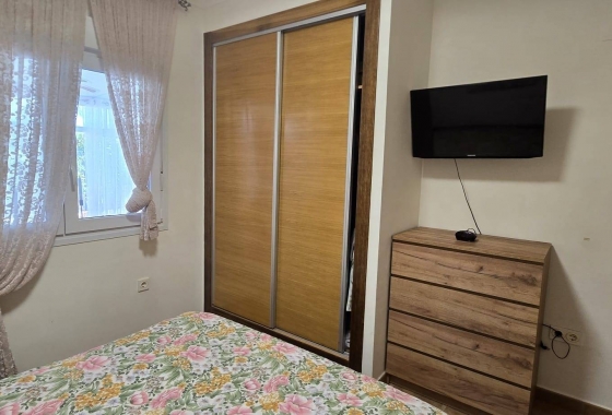 Resale - Townhouse - Pilar de la Horadada - Mil Palmeras