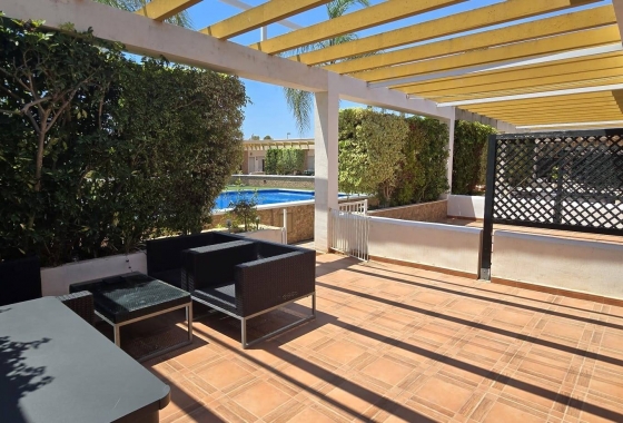 Resale - Townhouse - Pilar de la Horadada - Mil Palmeras