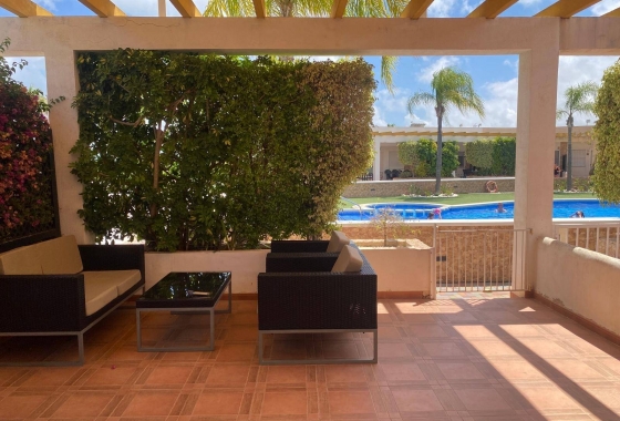 Resale - Townhouse - Pilar de la Horadada - Mil Palmeras