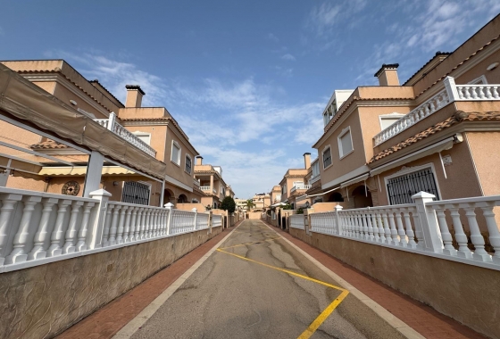 Resale - Townhouse - Orihuela Costa - Los Dolses