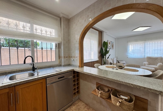 Resale - Townhouse - Orihuela Costa - Los Dolses