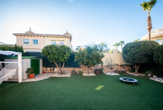 Resale - Villa - Orihuela - Inland