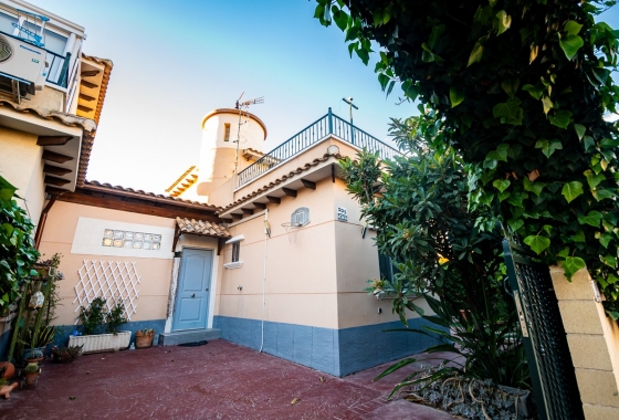 Resale - Villa - Orihuela - Inland