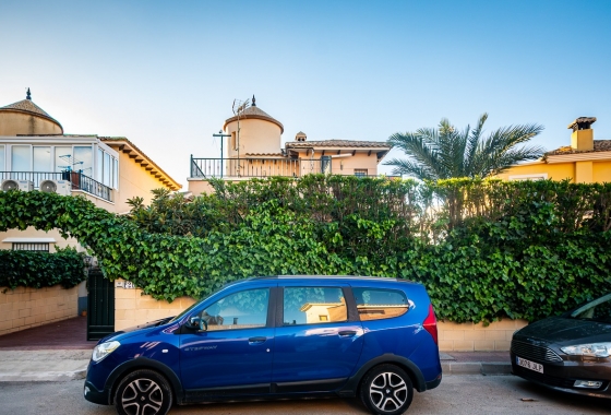 Resale - Villa - Orihuela - Inland