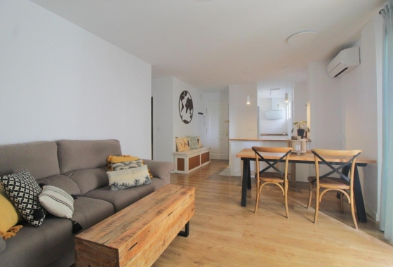 Resale - Apartment / flat - Torrevieja - Costa Blanca