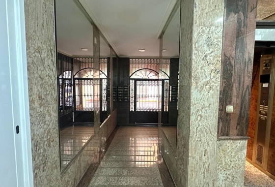 Resale - Penthouse - Torrevieja