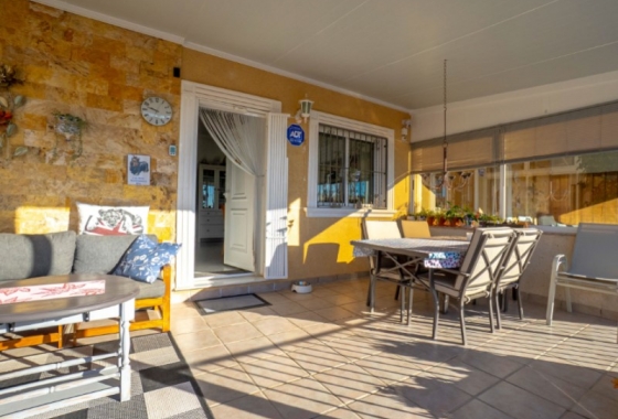 Resale - Villa - Torrevieja - Costa Blanca