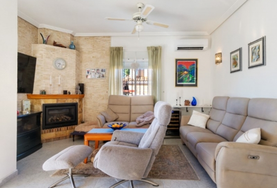 Resale - Villa - Torrevieja - Costa Blanca