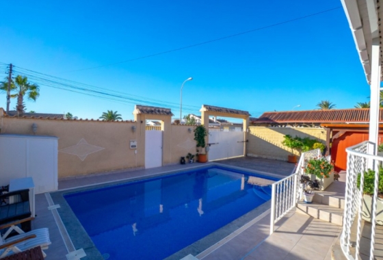 Resale - Villa - Torrevieja - Costa Blanca