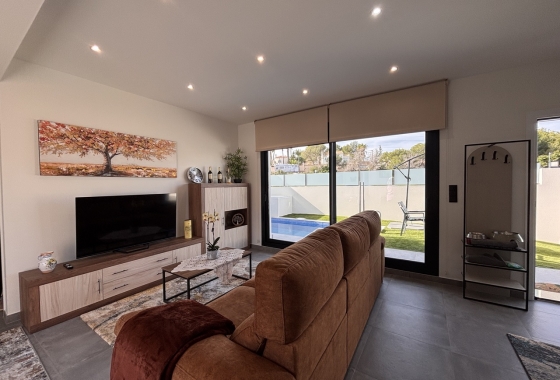 Reventa - Villa - Orihuela Costa - Costa Blanca