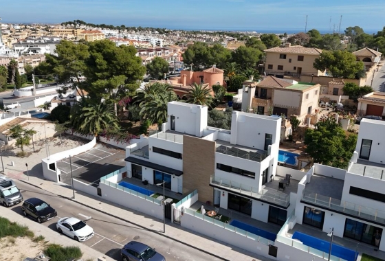 Reventa - Villa - Orihuela Costa - Costa Blanca