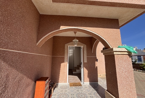 Reventa - Villa - Benijofar - Costa Blanca