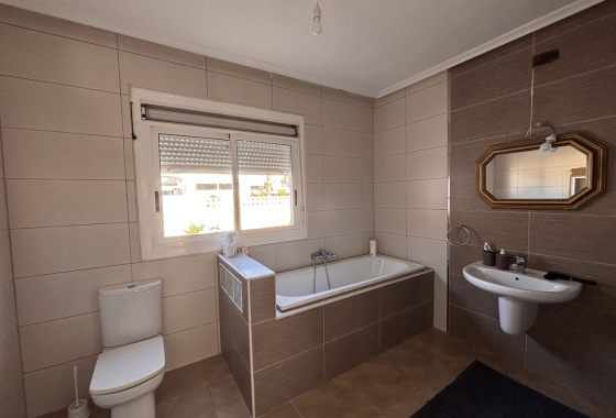 Reventa - Villa - Benijofar - Costa Blanca