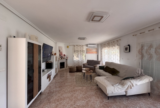 Reventa - Villa - Benijofar - Costa Blanca