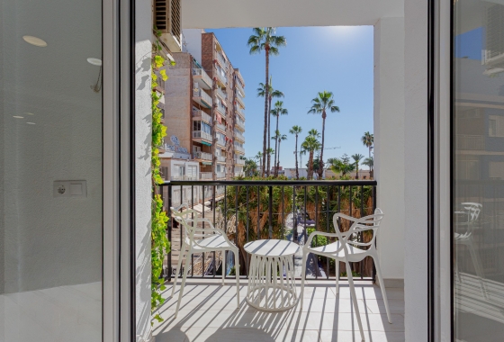 Reventa - Apartamento / piso - Torrevieja - Costa Blanca