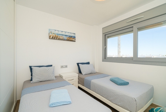 Reventa - Apartamento / piso - Orihuela - Inland