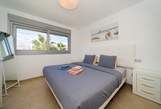 Reventa - Apartamento / piso - Orihuela - Inland