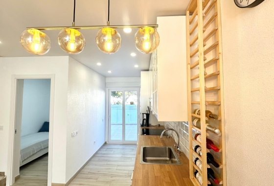 Reventa - Adosado - Torrevieja - Estacion De Autobuses