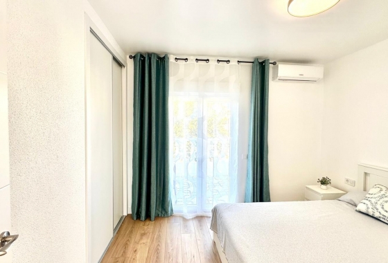 Reventa - Adosado - Torrevieja - Estacion De Autobuses