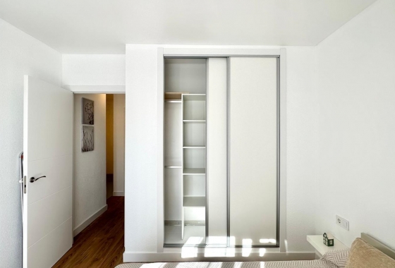 Reventa - Adosado - Torrevieja - Estacion De Autobuses