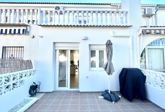 Reventa - Adosado - Torrevieja - Estacion De Autobuses