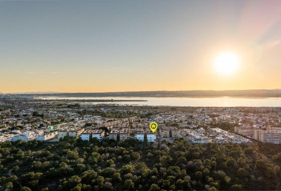 Reventa - Apartamento / piso - Torrevieja - La Siesta