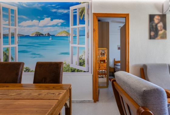 Reventa - Apartamento / piso - Torrevieja - La Siesta