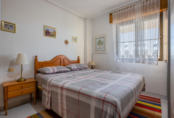 Reventa - Apartamento / piso - Torrevieja - La Siesta