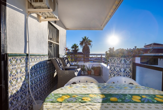 Reventa - Apartamento / piso - Torrevieja - La Siesta