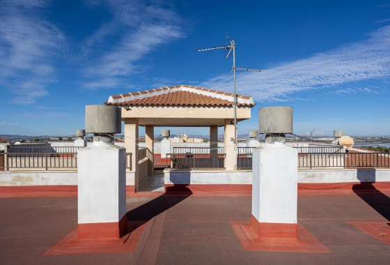 Reventa - Apartamento / piso - Torrevieja - La Siesta