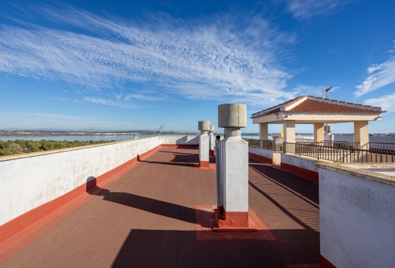 Reventa - Apartamento / piso - Torrevieja - La Siesta