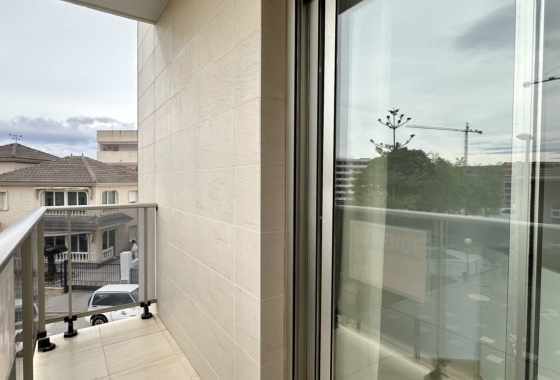 Reventa - Apartamento / piso - San Miguel de Salinas - Inland